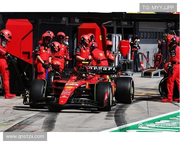 新赛季F1车队阵容变动引发激烈竞争讨论热度持续升温受关注瞩目