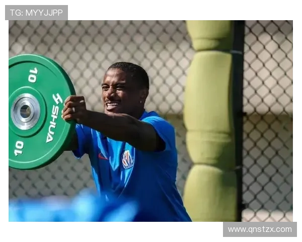 中国足球新星崛起 超级联赛外援竞争激烈 未来发展潜力引关注